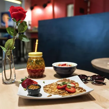 Ibis Styles Centre Grand Place Lila